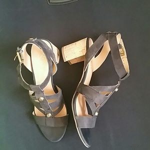 Franco Sarto black sandals sz 8 leather